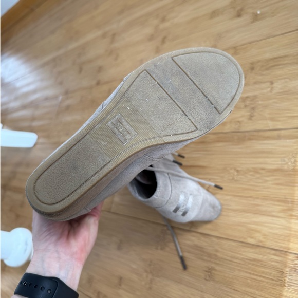 Toms Tan Ankle Booties with Concealed Wedge Heel - Picture 5 of 6